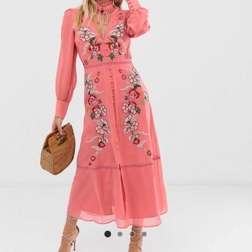 Hope & Ivy embroidered midaxi dress in pink